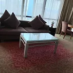 Suites At Times Square Kl