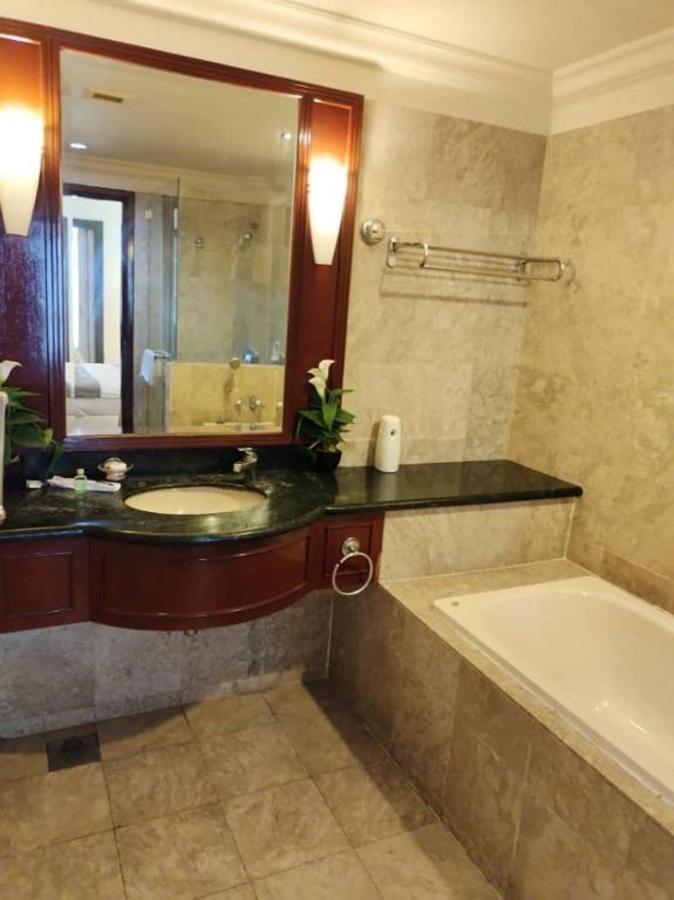 Suites At Times Square Kl Pangsapuri Kuala Lumpur