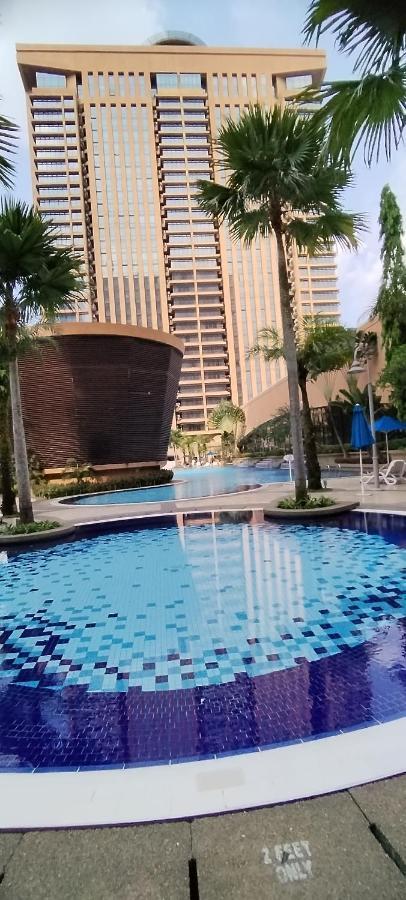 Suites At Times Square Kl Pangsapuri Kuala Lumpur